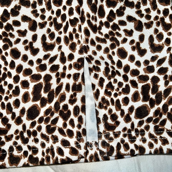 Shein cheetah print skirt - Picture 2 of 3